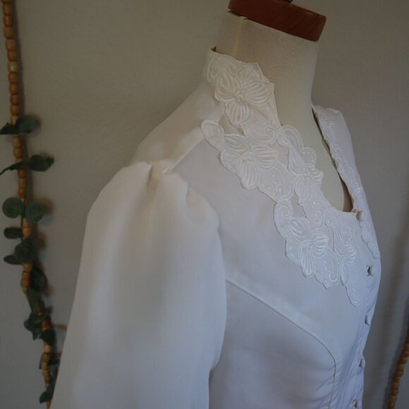 Elisabeth Williams Vintage Floral Embroidered Collar Button Down Blouse Size Med - Picture 5 of 7